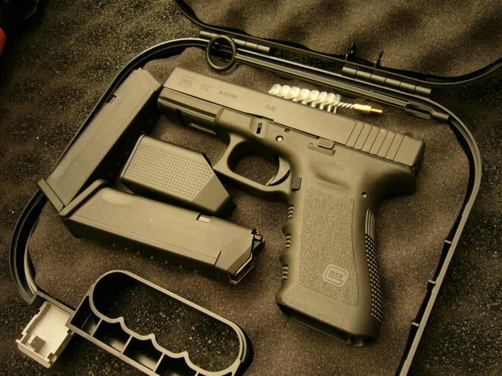 GLOCK G17C PRE-BAN NEW IN BOX COMPENSATED GLOCK 17 9MM NATO Pl1759201 LUGER-img-6