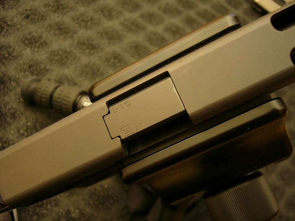 GLOCK G17C PRE-BAN NEW IN BOX COMPENSATED GLOCK 17 9MM NATO Pl1759201 LUGER-img-13