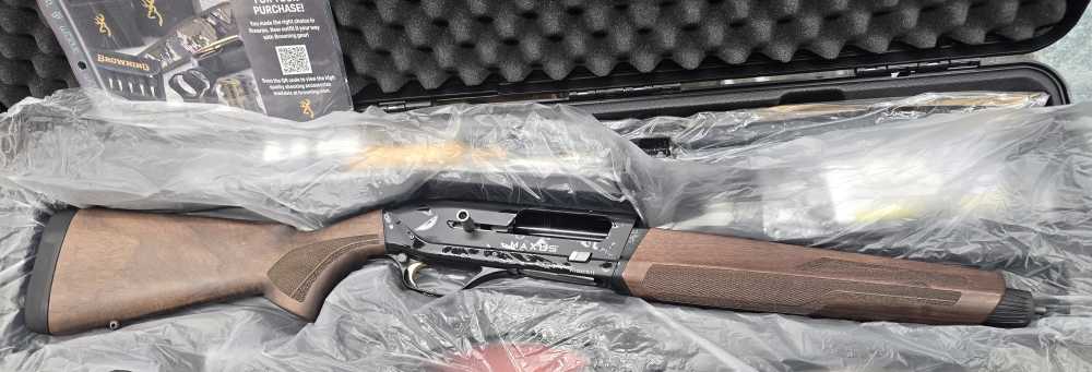 Browning Maxus II Hunter 12Ga 3" 26" New-img-0