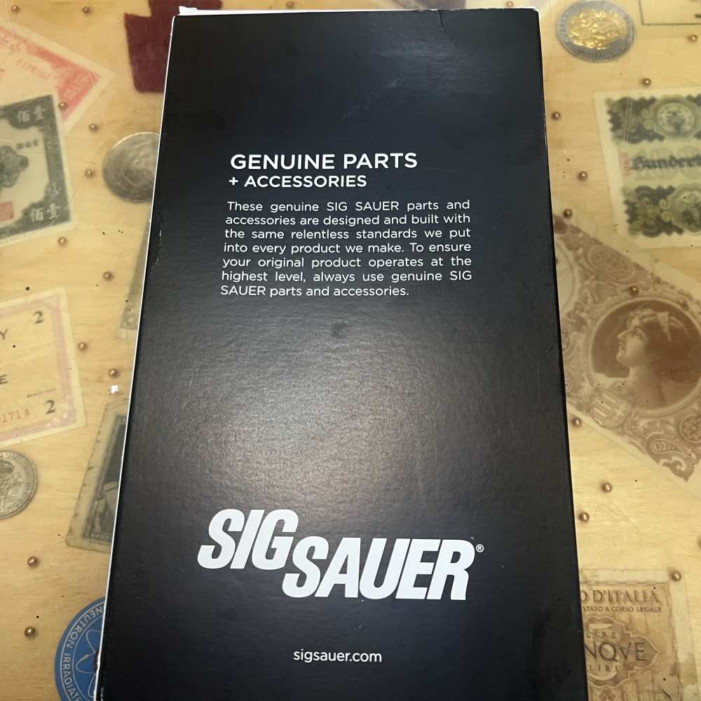 Sig Sauer P320 9mm 15rd W/Hard Case, Grip Module Assy, and Extras! -img-39