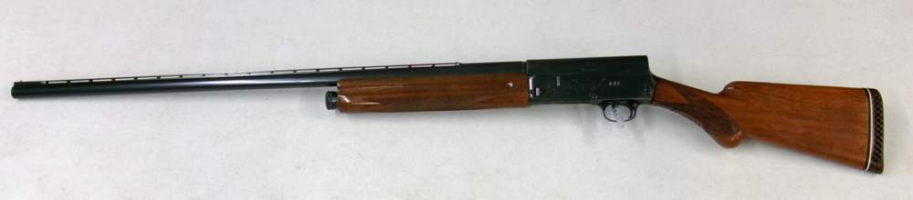 Browning A-5 12 ga. Magnum.  31.5” vent rib barrel. Made in Belgium in 1963-img-5
