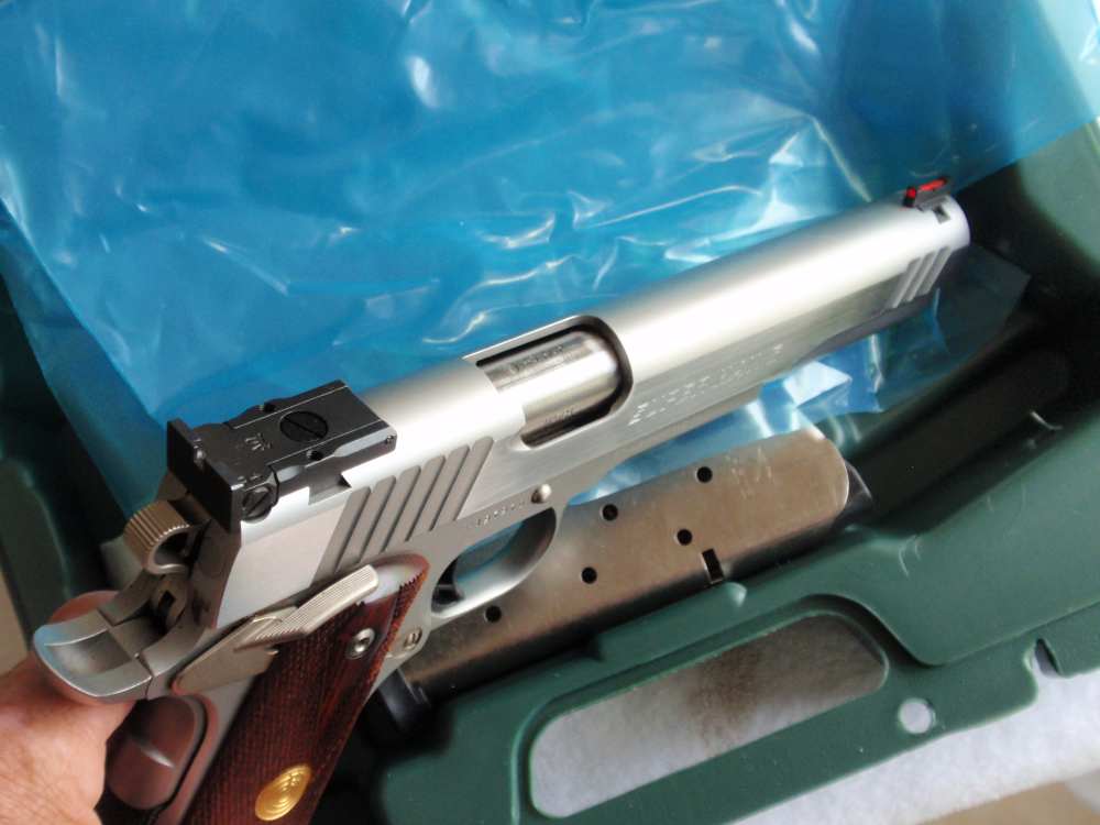 Beautiful Rare and Collectible Para Ordnance SUPER HAWG 6" 45 ACP Canada -img-4