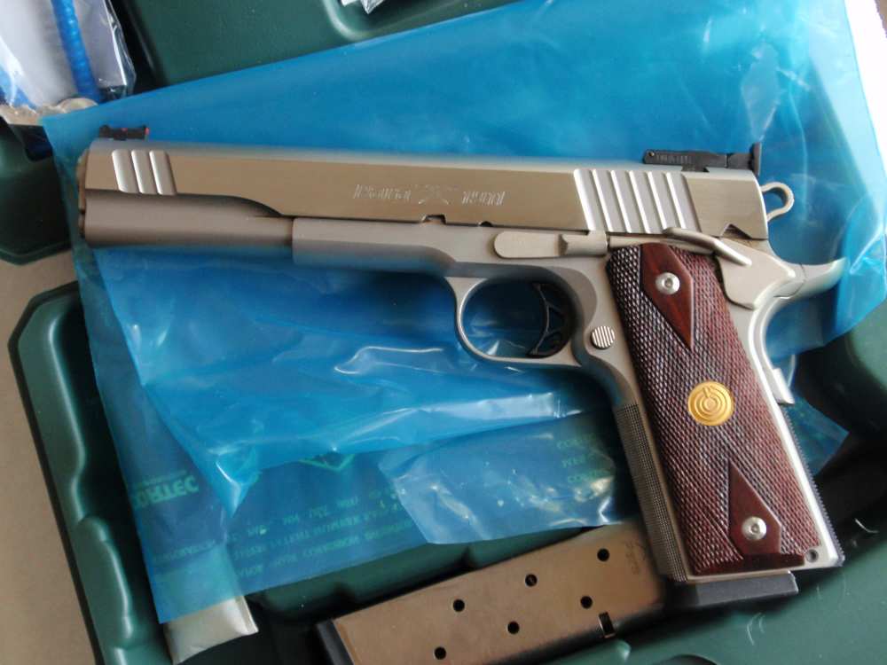 Beautiful Rare and Collectible Para Ordnance SUPER HAWG 6" 45 ACP Canada -img-1