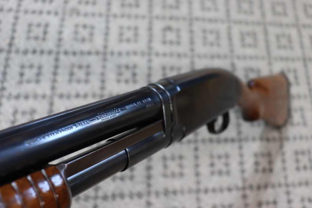 Winchester Model 12 Pump Action 12 Shotgun (SN#685266)-img-16