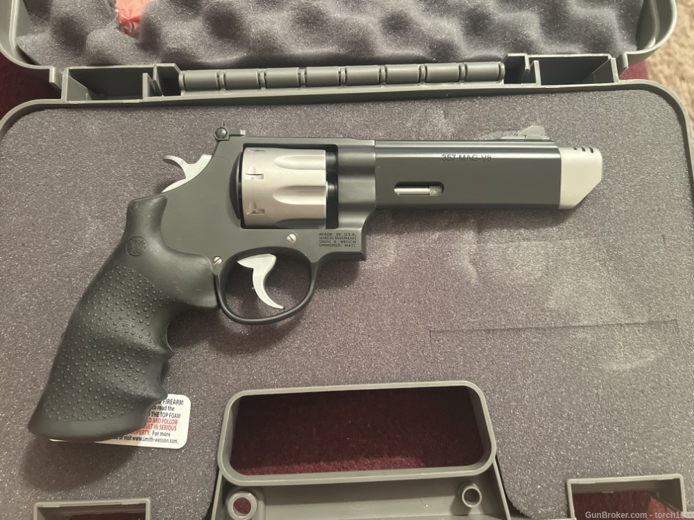 Smith & Wesson Performance Center N-Frame Revolver 627 V-COMP -img-2
