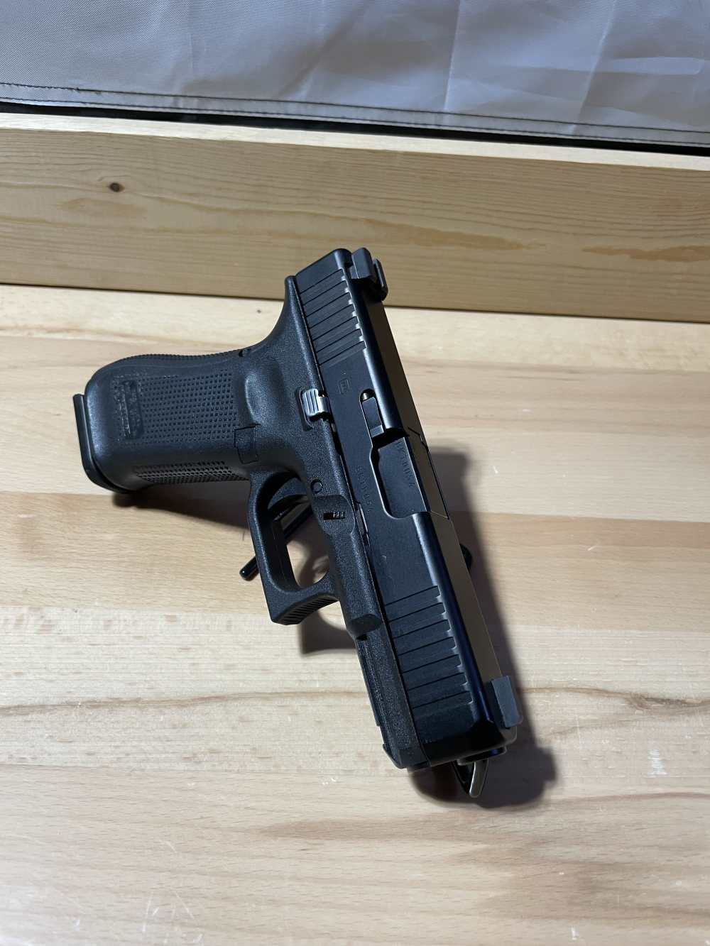 Glock 45 Gen 5 9mm - Box and Night Sights-img-5