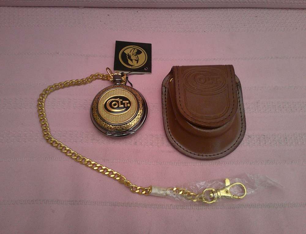 NIB Working Franklin Mint Colt 1911 .45 24-karat gold accent pocket watch!-img-4