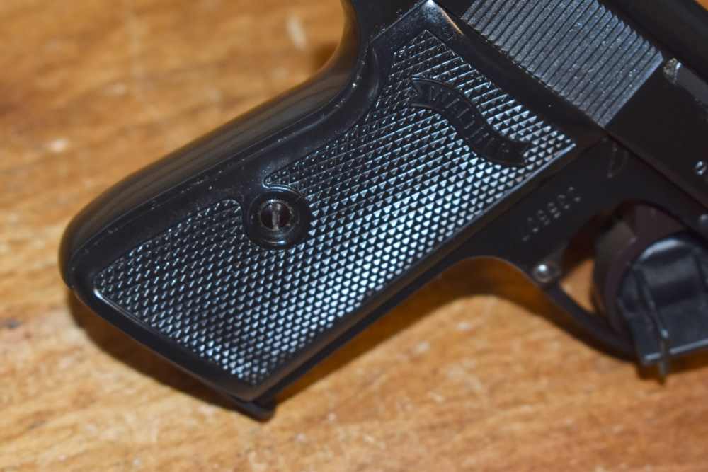 Interarms Walther PPK/S .380 ACP Pistol Case (2) Mags Manual 95% 80's -img-10