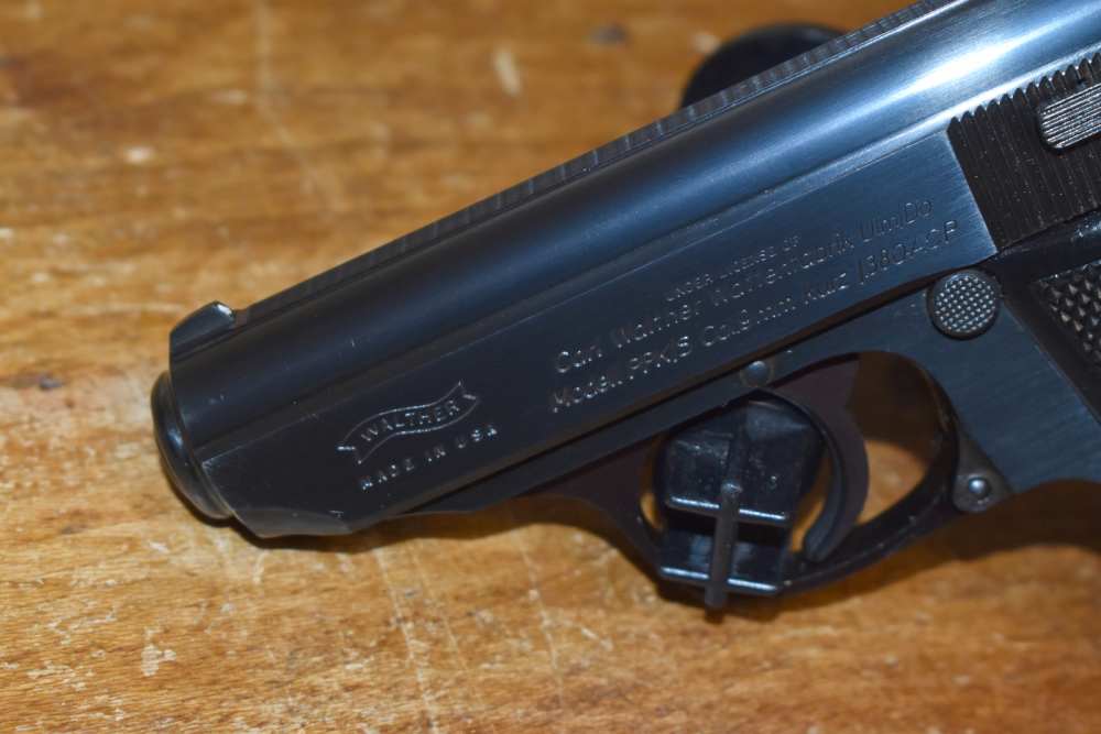 Interarms Walther PPK/S .380 ACP Pistol Case (2) Mags Manual 95% 80's -img-13