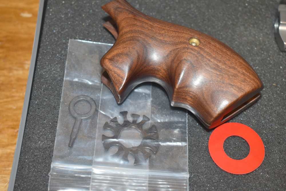 Smith & Wesson 170346 Model 686 PC .357 Magnum 2.5" Stainless Revolver-img-20