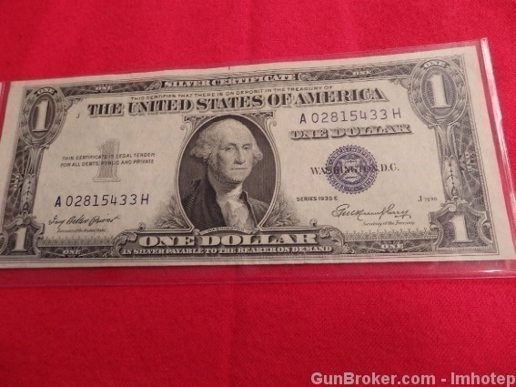 Silver Certificate 1935 Uncirculated Bill -img-1