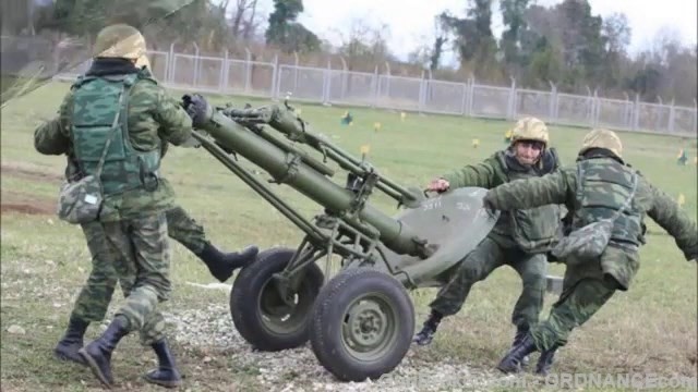 Soviet 120mm HE Mortar Round Bomb Shell inert MINT-img-16