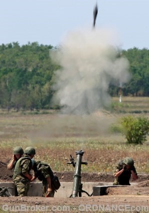 Soviet 120mm HE Mortar Round Bomb Shell inert MINT-img-17