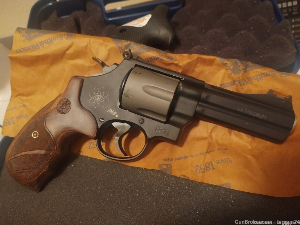 NIB S&W Smith & Wesson 329PD 329 PD .44 Mag 4" Scandium 163414A CLOSEOUT!-img-3