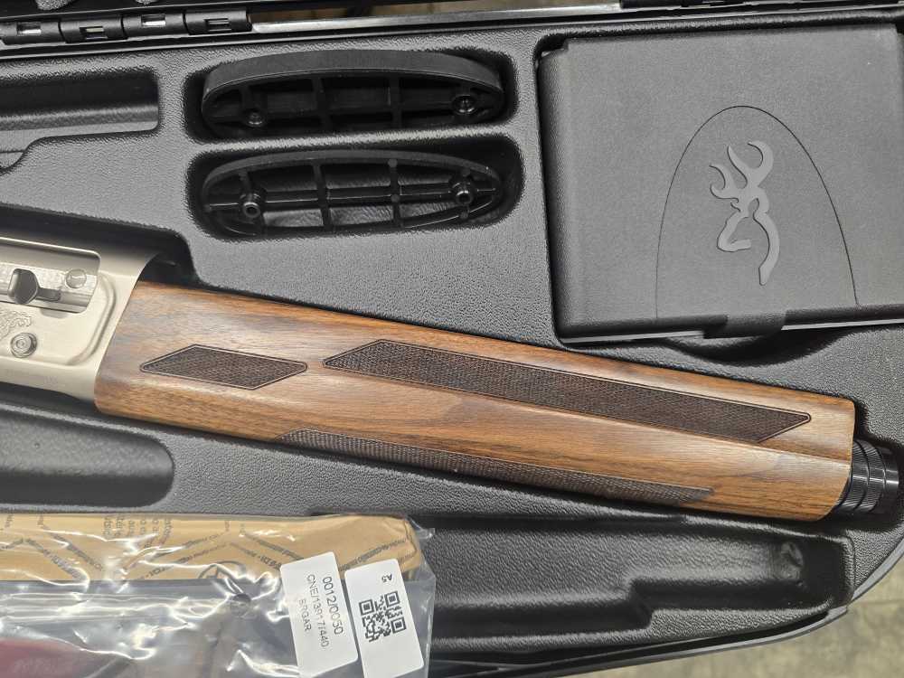 Browning A5 Ultimate 12Ga 3" 26" New-img-4