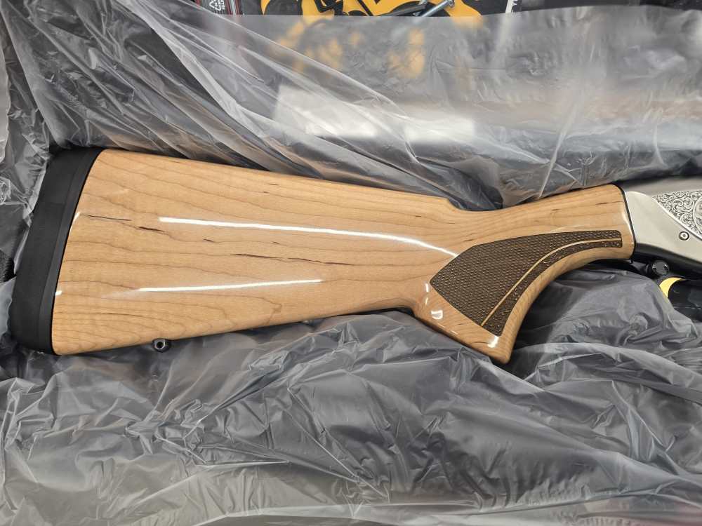 Browning Maxus II Ultimate Maple 12Ga 3" 26" New-img-4