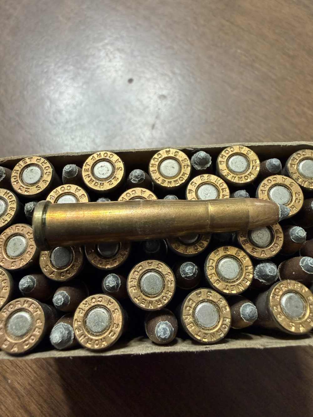 Vintage Savage Indian Head 22 Hornet Ammo Box & Cartridges -img-11