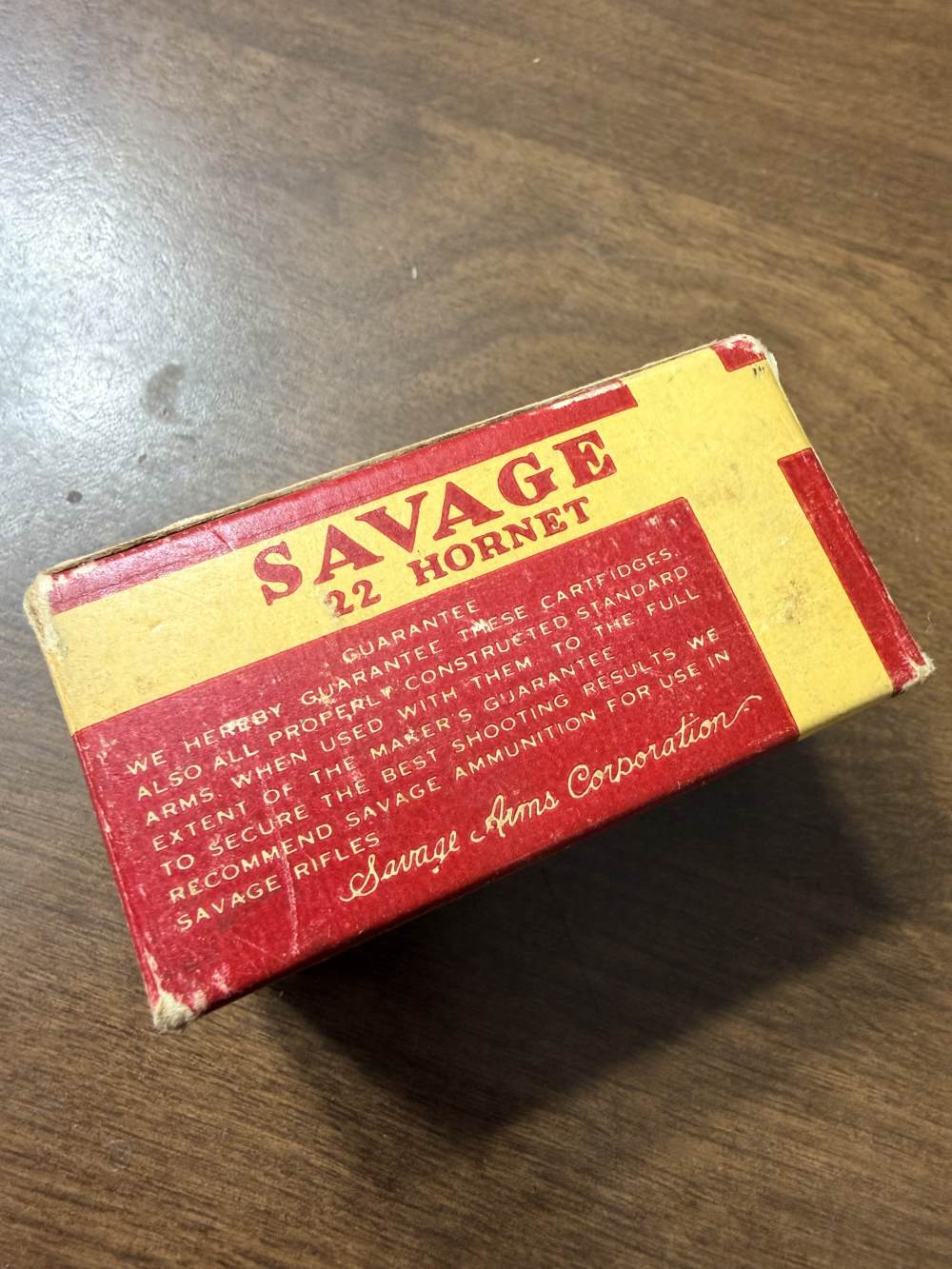 Vintage Savage Indian Head 22 Hornet Ammo Box & Cartridges -img-2