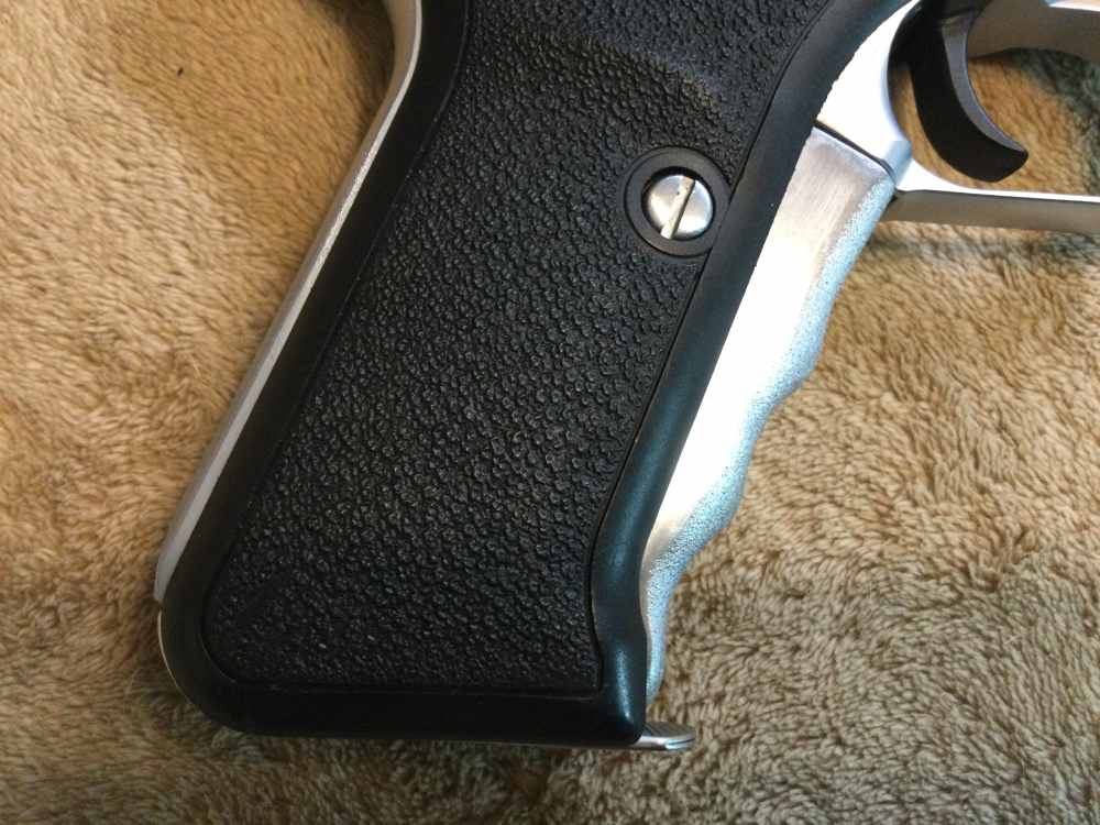 HECKLER & KOCH P7 SEMI-AUTO PISTOL in 9mm Cal.-img-12