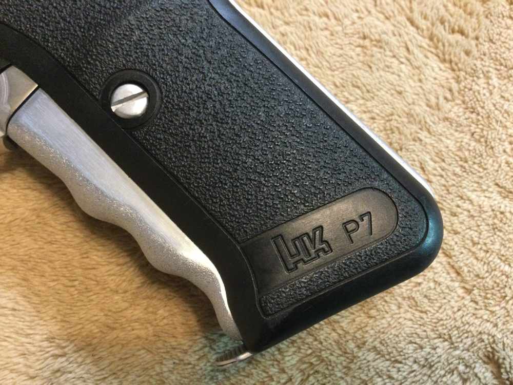 HECKLER & KOCH P7 SEMI-AUTO PISTOL in 9mm Cal.-img-4