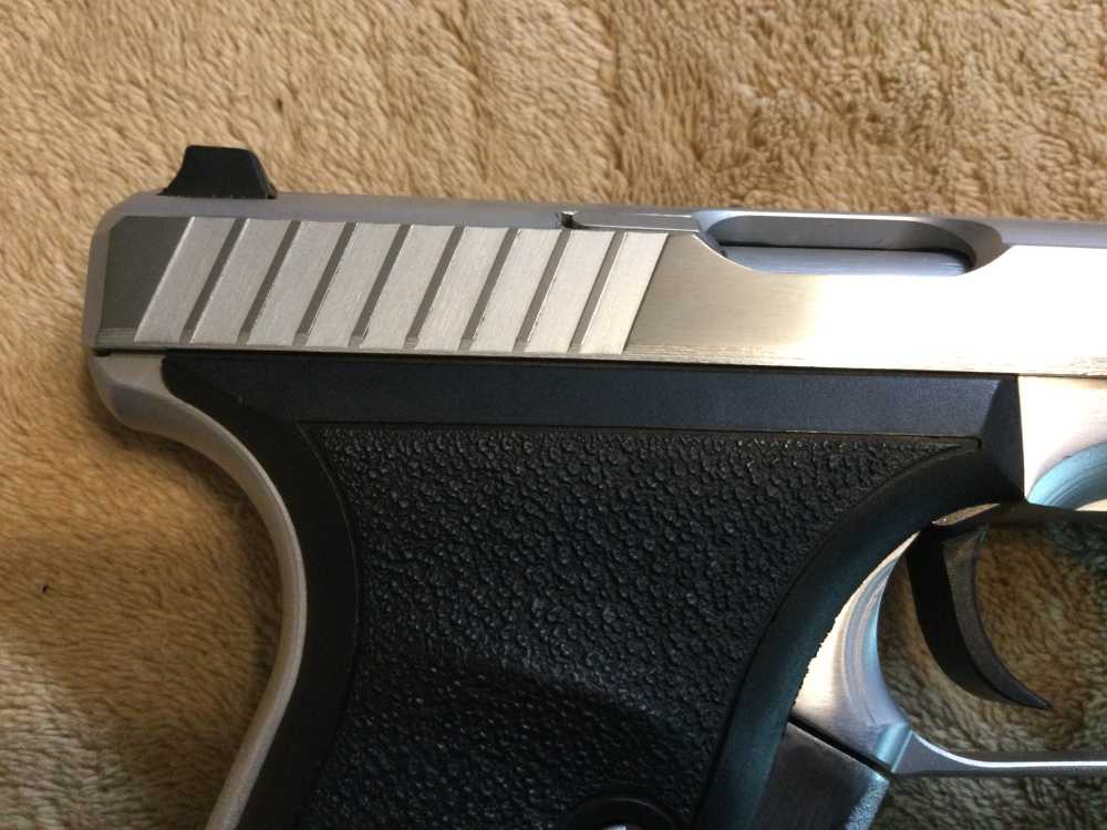 HECKLER & KOCH P7 SEMI-AUTO PISTOL in 9mm Cal.-img-10