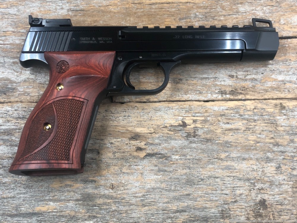 Smith & Wesson 41 Performance Center 22 LR 178031-img-1