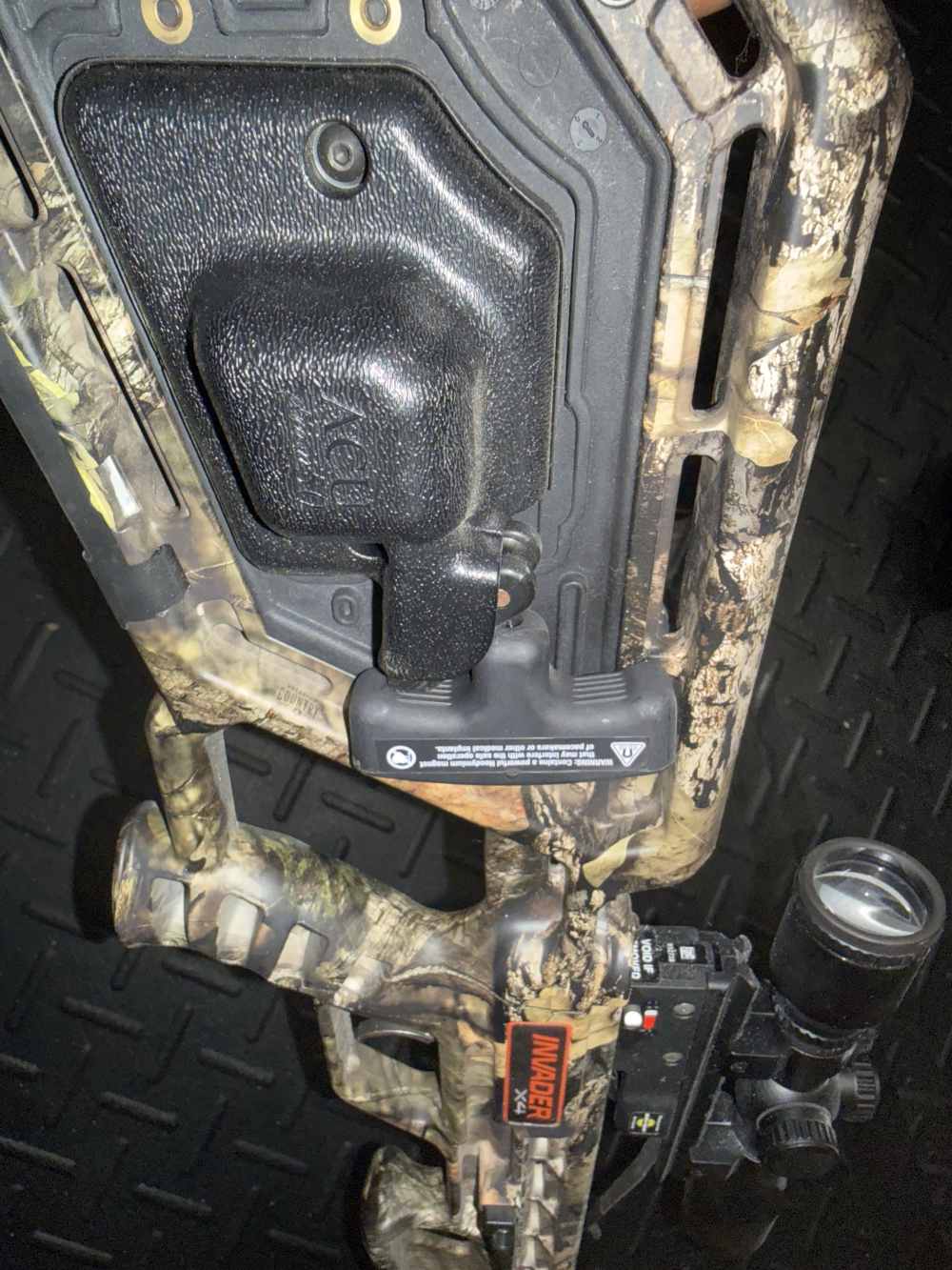 Excalibur Invader X4 Crossbow - Camo - With Scope, Case & Arrows-img-3