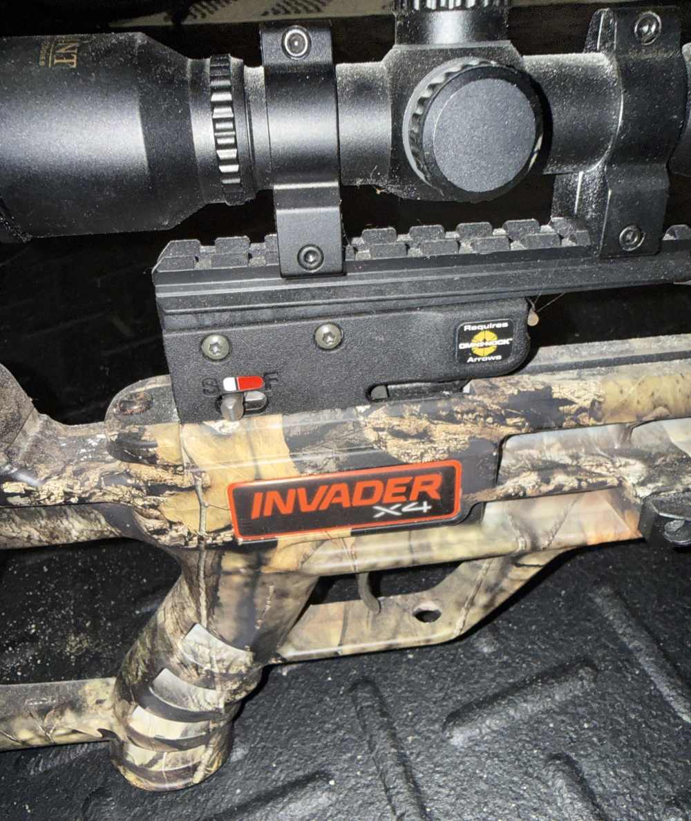 Excalibur Invader X4 Crossbow - Camo - With Scope, Case & Arrows-img-5