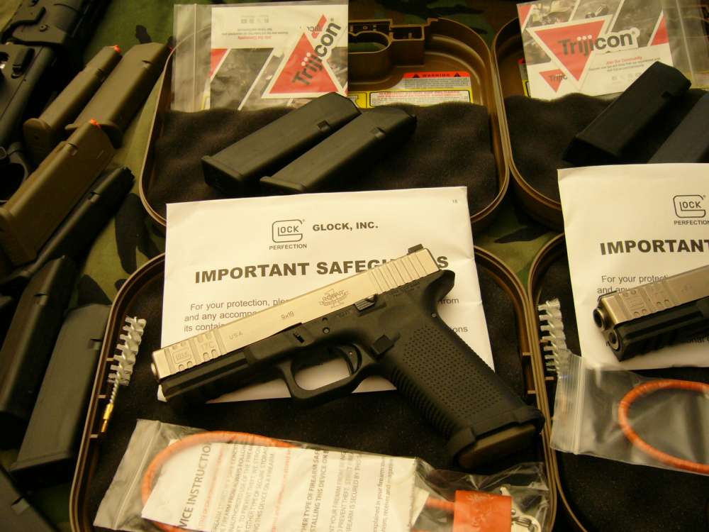 GLOCK 17C PRE-BAN SET PORTED ROBAR ROCKEGROUP CUSTOM G17C GEN3 LONE WOLF -img-38