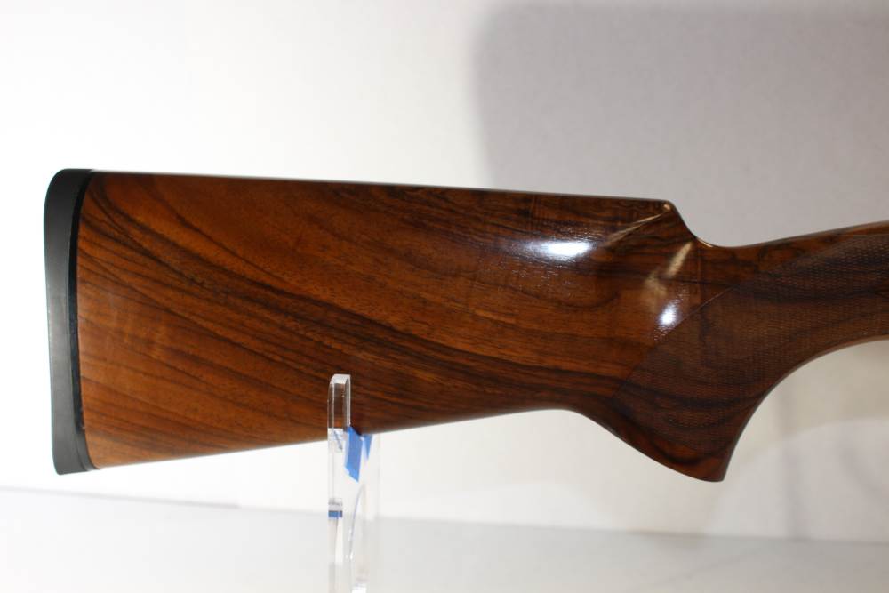Caesar Guerini Magnus Sporting, 12 gauge, 32" barrels, New in case-img-5