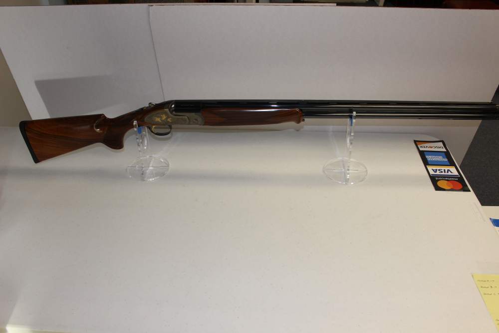 Caesar Guerini Magnus Sporting, 12 gauge, 32" barrels, New in case-img-1