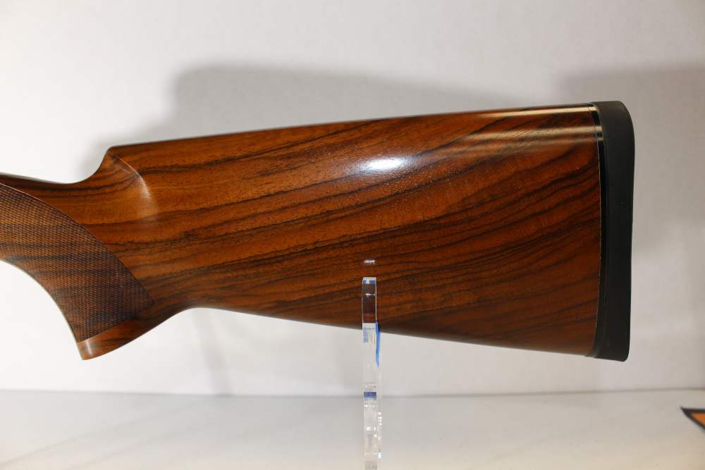 Caesar Guerini Magnus Sporting, 12 gauge, 32" barrels, New in case-img-4
