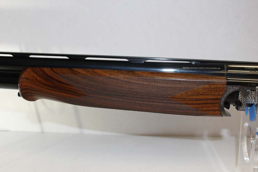 Caesar Guerini Magnus Sporting, 12 gauge, 32" barrels, New in case-img-17