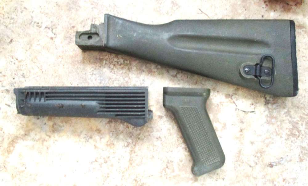 AK Green Synthetic Stock Set - POSSBLY Never Used-img-1