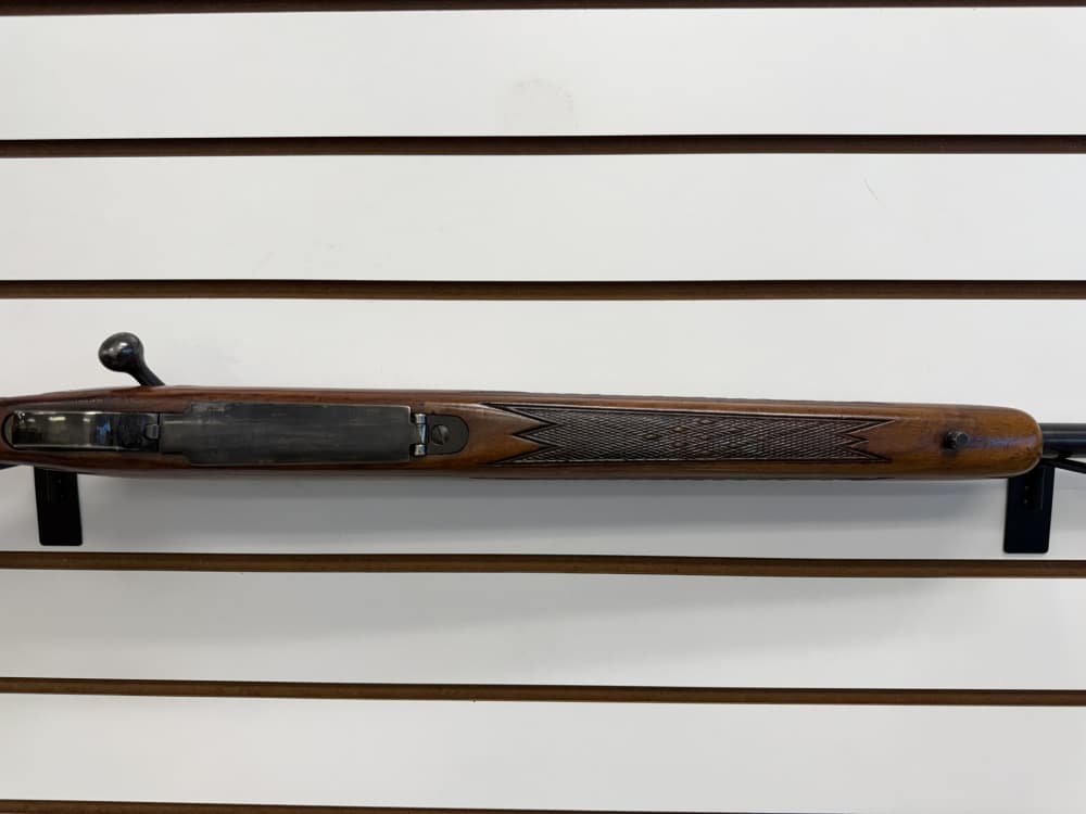 Winchester Model 70 .300 Win Mag Bolt Action Rifle – 1968 – 24in Walnut-img-5