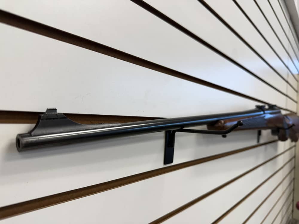 Winchester Model 70 .300 Win Mag Bolt Action Rifle – 1968 – 24in Walnut-img-4