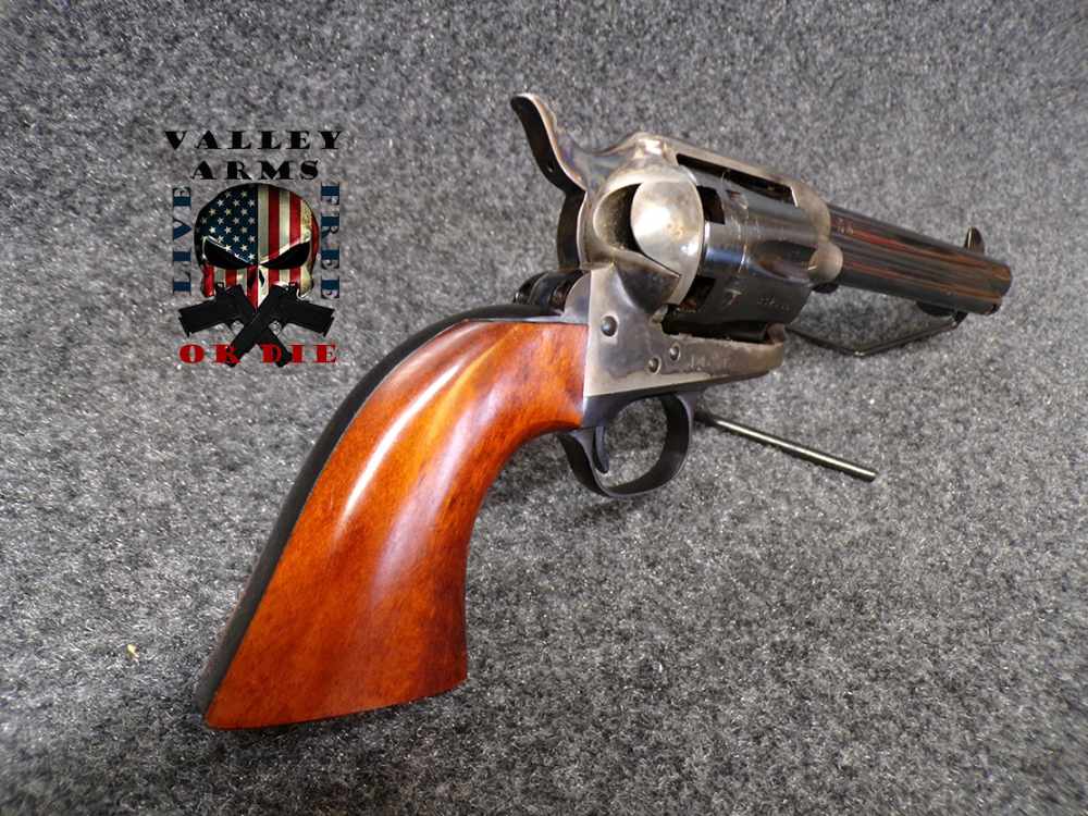 UBERTI CATTLEMAN AVANCARICA BLACK POWDER REVOLVER, .44 CAL, 5.5", W/BOX-img-6