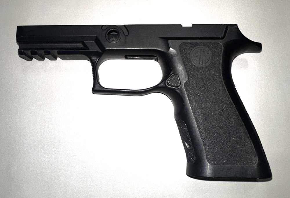 SIG SAUER - P320 X CARRY - GRIP MODULE - USED-img-0