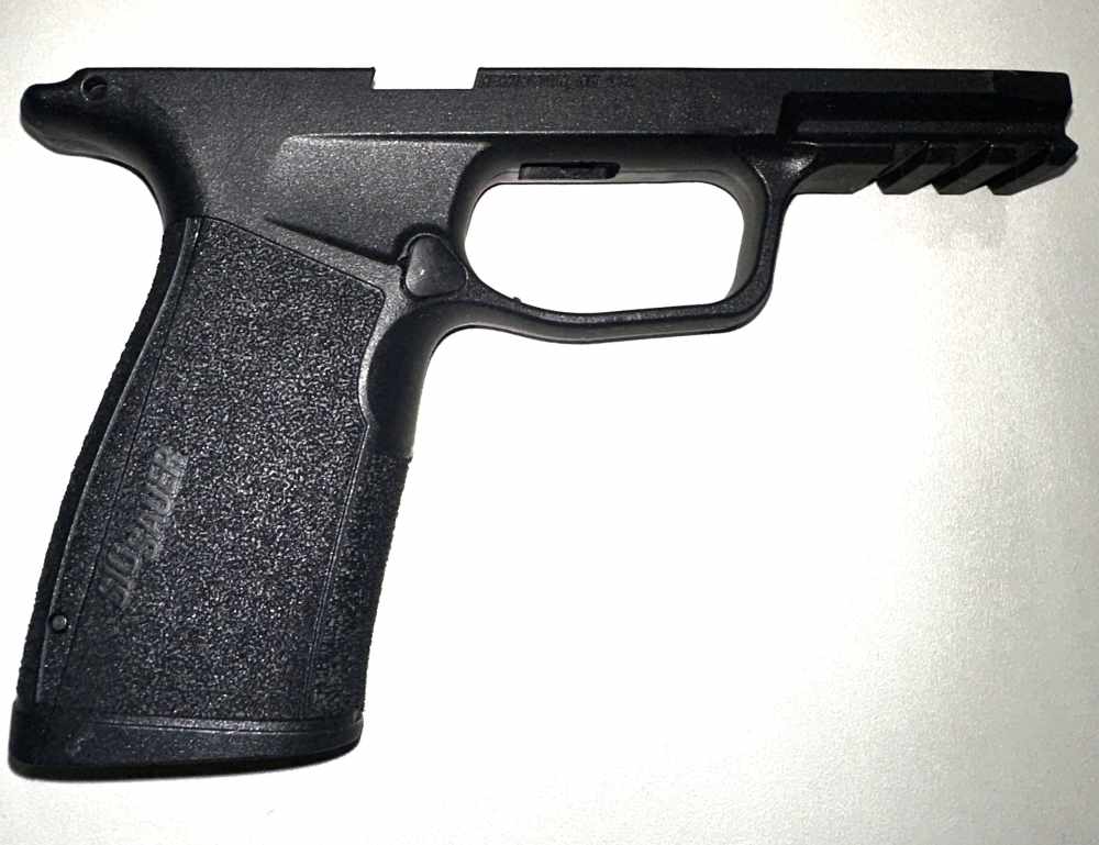 SIG SAUER - P365 XMACRO - GRIP MODULE - USED-img-1