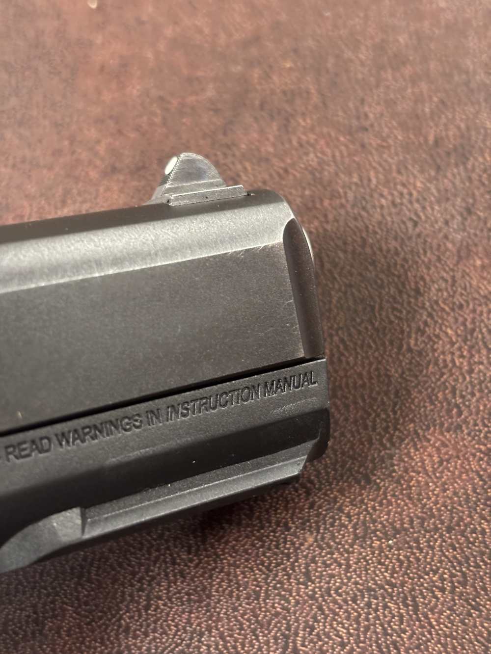 RUGER SR40 40 S&W SEMIAUTOMATIC. NO RESERVE -img-8