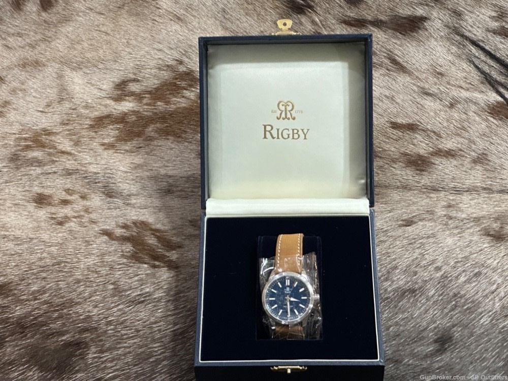 NEW JOHN RIGBY & CO ENGRAVED "RIGBY WATCH", SWISS, CHRISTOPHER WARD COLLAB-img-1