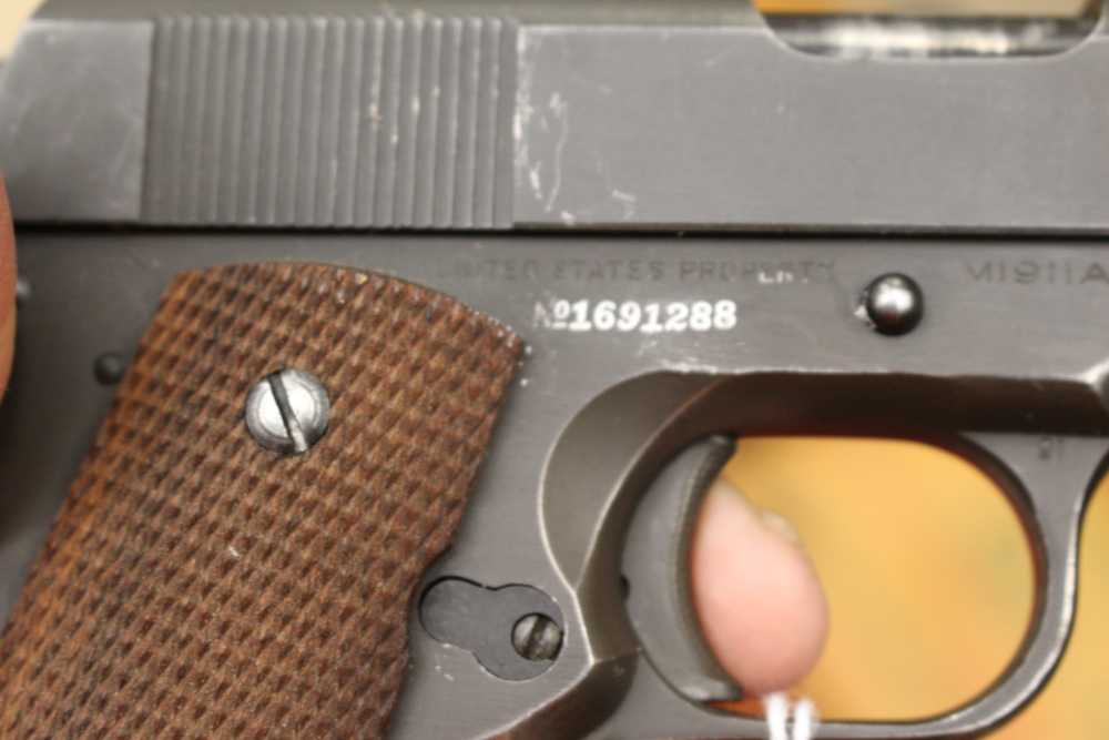 Colt 1911 A-1  (1944)-img-3