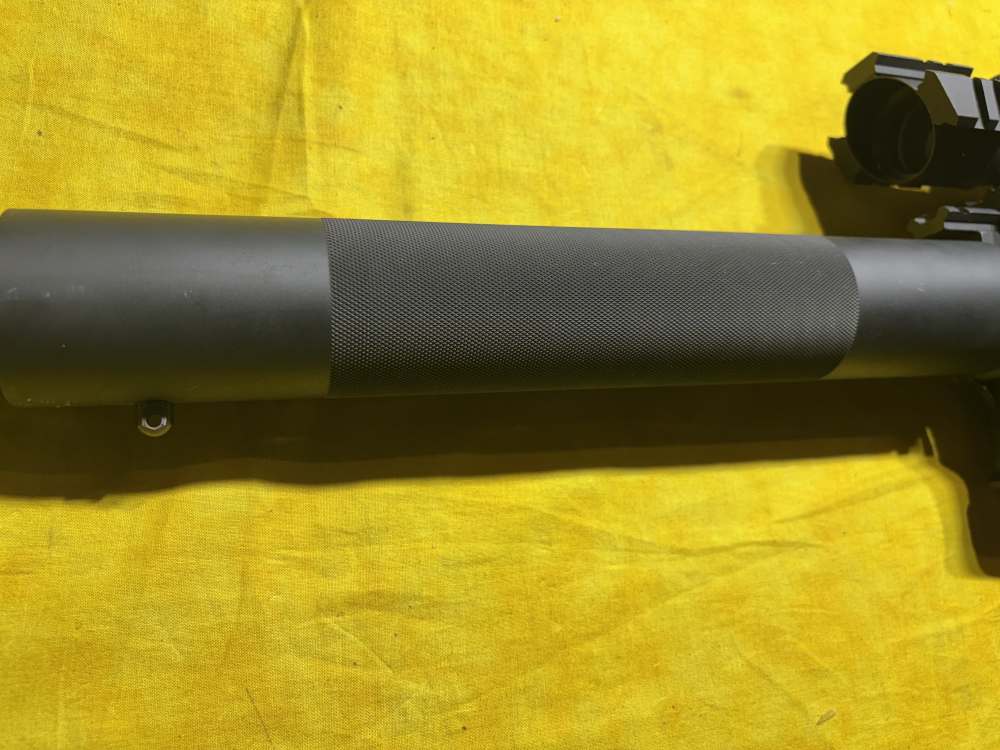 BUSHMASTER 20 INCH XM15-E2S 5.56 NON FLASH HIDER AR-15. NO RESERVE -img-3