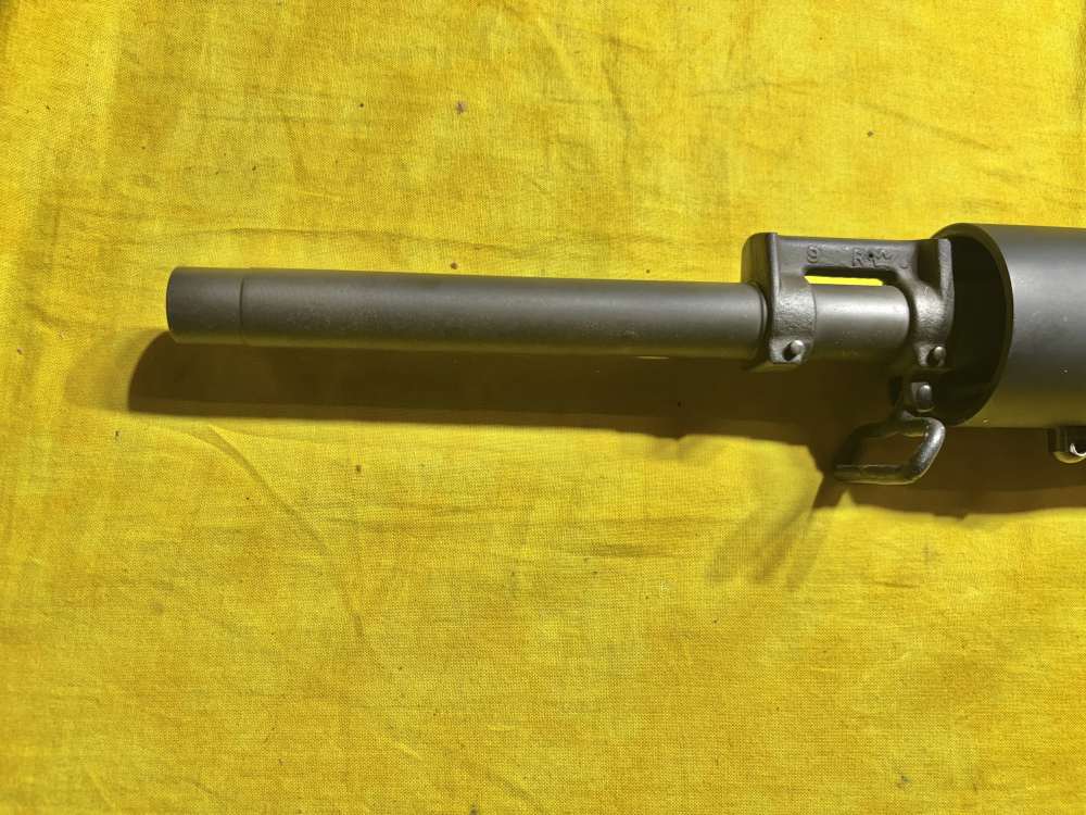 BUSHMASTER 20 INCH XM15-E2S 5.56 NON FLASH HIDER AR-15. NO RESERVE -img-2