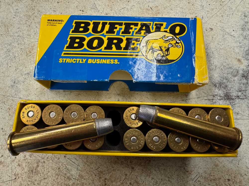 Buffalo Bore 45-70 430 gr HARD CAST LBT-LFN  20Rds NEW-img-0