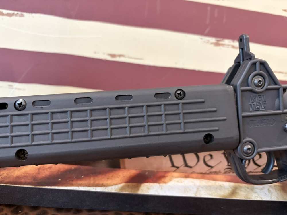 Kel-Tec Sub2000 9mm carbine folding Beretta mags-img-4