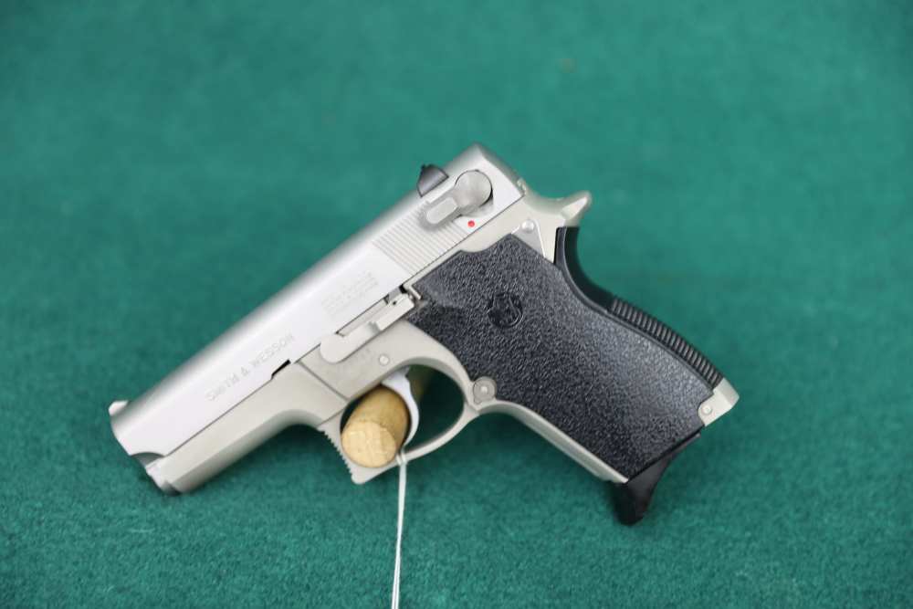 B7844 Smith and Wesson S&W 669 9mm stainless-img-1