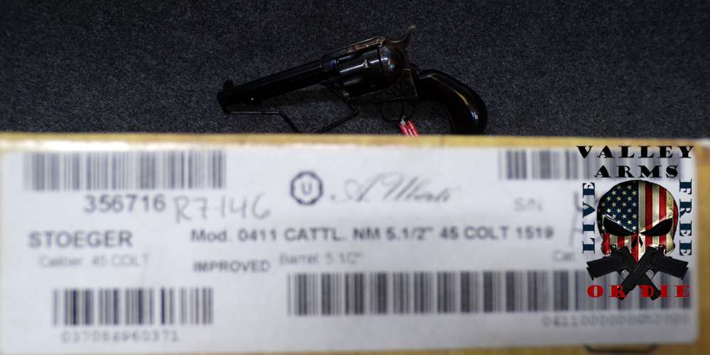UBERTI 1873 CATTLEMAN 45 COLT REVOLVER, 5.5" BARREL, MOD 0411-img-2