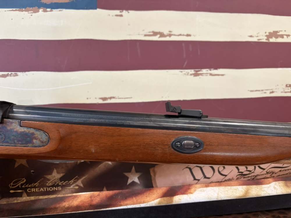 Thompson Center New Englander 50cal black powder-img-4