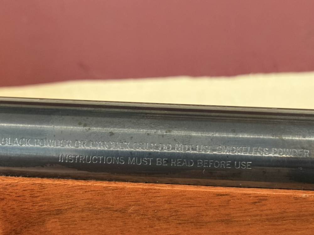 Thompson Center New Englander 50cal black powder-img-18